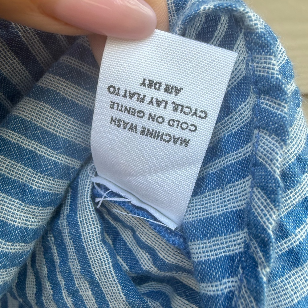 Apiece Apart Los Altos Top Blue Seersucker Stripe Puff Sleeve Henley - Picture 10 of 13